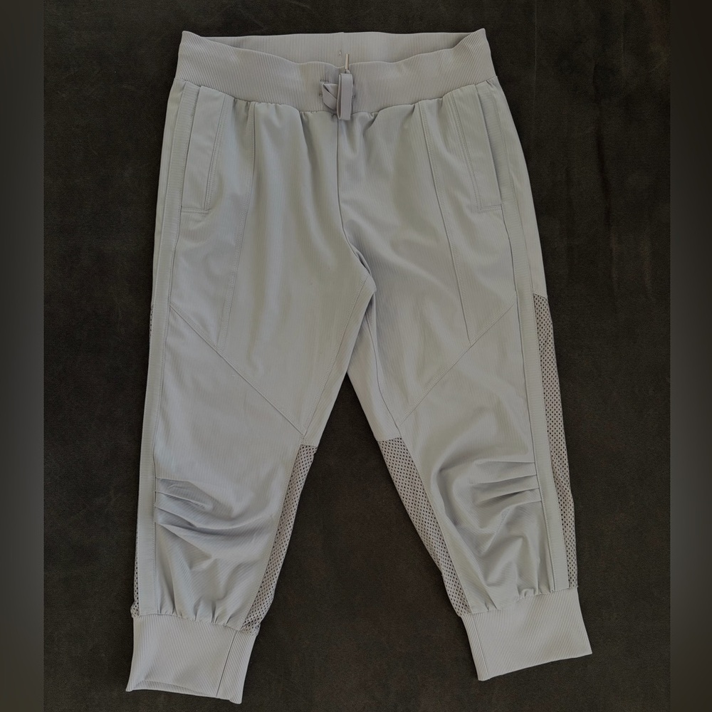 Lorna Jane Uniquely Sz S Joggers Active Wear Work Out Gray Calf Mesh Back Panels